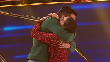 ¡Bea gana los 100.000 euros de El 1%! El jugadón que termina con un romántico beso a su novio ¡Bea gana los 100.000 euros de El 1%! El jugadón que termina con un romántico beso a su novio