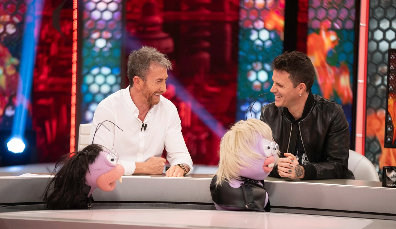 ¿Heavy o mujer? Dani Martín saca su lado más analista para sorprender a las hormigas