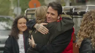 La cámara oculta más emotiva: Dani Martín sorprende a alguno de sus mayores fans