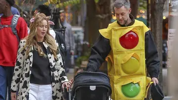 Jennifer Lawrence celebra Halloween con un divertido disfraz de vaca Jennifer Lawrence celebra Halloween con un divertido disfraz de vaca