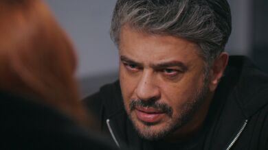 “No me mires con lástima, İfakat”: Orhan pierde la esperanza en prisión y se hunde entre reproches 