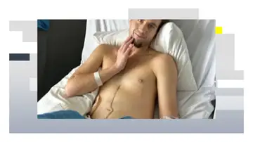 "Pensamos que era una gastroenteritis": el joven australiano que necesita un segundo trasplante de hígado "Pensamos que era una gastroenteritis": el joven australiano que necesita un segundo trasplante de hígado