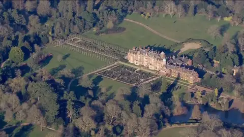 La nueva residencia del ex-príncipe Andrés  La nueva residencia del ex-príncipe Andrés