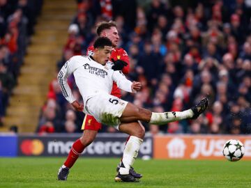 Bellingham y Mac Allister