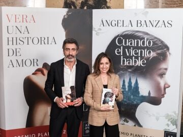 Juan del Val y Ángela Banzas, ganador y finalista de Premios Planeta