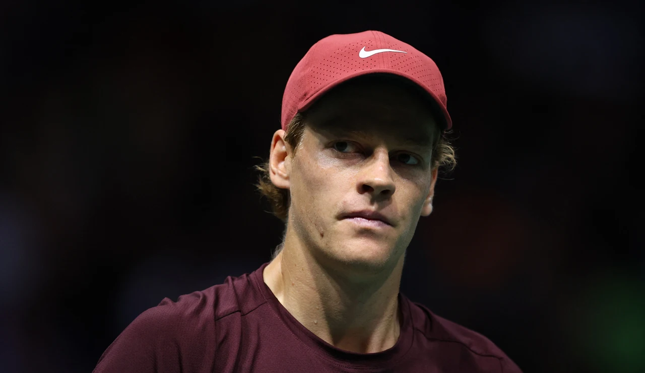 Jannik Sinner, en la final del Rolex Paris Masters ante Felix Auger-Aliassime