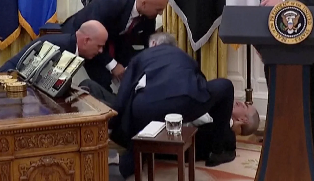 Gordon Findlay, el ejecutivo de Novo Nordisk, desmayado en el Despacho Oval de la Casa Blanca