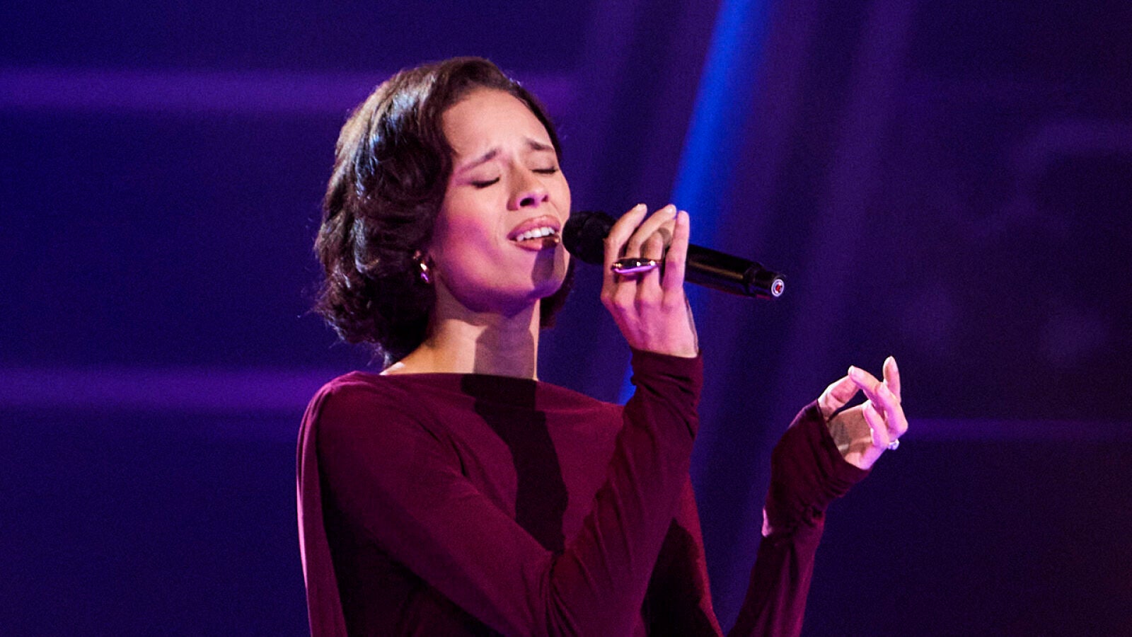 Malú no se equivocó: Audrey cautiva como nunca con ‘Hero’ en los Asaltos