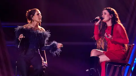 Malú y Joaquina, una actuación inédita que deja sin palabras a todo el plató de La Voz Malú y Joaquina, una actuación inédita que deja sin palabras a todo el plató de La Voz