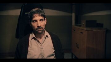 Avance del próximo capítulo de Sueños de libertad: Andrés empieza a sospechar si Gabriel provocó la explosión de la fábrica Avance del próximo capítulo de Sueños de libertad: Andrés empieza a sospechar si Gabriel provocó la explosión de la fábrica