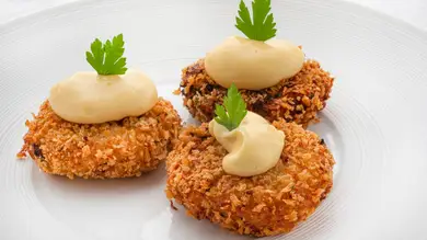 Pastelitos de cangrejo, un entrante ideal para compartir de Joseba Arguiñano Pastelitos de cangrejo, un entrante ideal para compartir de Joseba Arguiñano