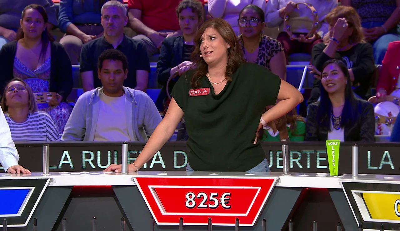 ¡Qué desastre! María es incapaz de resolver el Panel con Bote