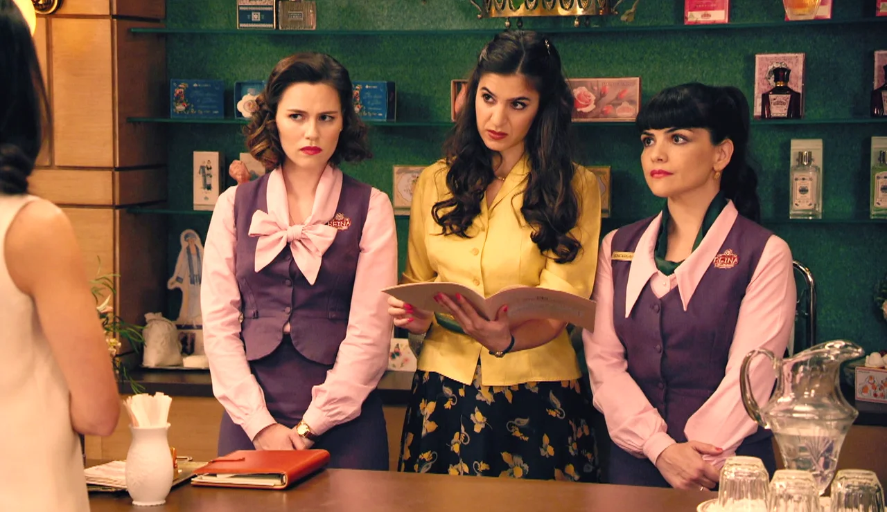 Cloe sorprende a las chicas de la tienda con un nuevo método de venta: “Tenéis que verlo como una oportunidad”