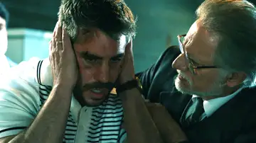 Los recuerdos vuelven a atormentar a Andrés: ¡comienza a recordar el momento en el que Gabriel provocó la explosión! Los recuerdos vuelven a atormentar a Andrés: ¡comienza a recordar el momento en el que Gabriel provocó la explosión!