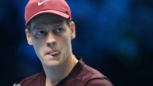 Jannik Sinner durante el partido ante Aliassime en las ATP Finals