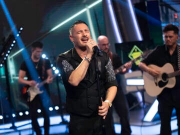 &iexcl;Espectacular! Andy presenta Marioneta en El Hormiguero, su primer single en solitario