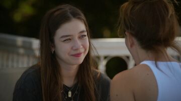 Cagla anima a Umay a contarle a Yussuf lo que siente por él