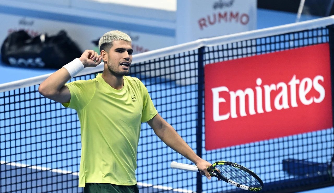 Carlos Alcaraz celebra un punto ante Fritz en las Nitto ATP Finals