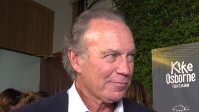 Bertín Osborne da la sorpresa: aparece junto a sus hijas para apoyar a Fabiola Martínez y a su hijo Kike