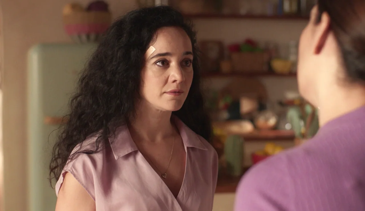 “Me he dado un golpe”: Sara, obligada a mentir para protegerse de la locura de Saúl