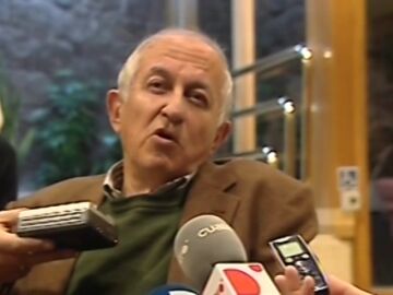 Efem&eacute;rides de hoy 24 de noviembre de 2025: Juan Goytisolo, Premio Nacional de las Letras Espa&ntilde;olas