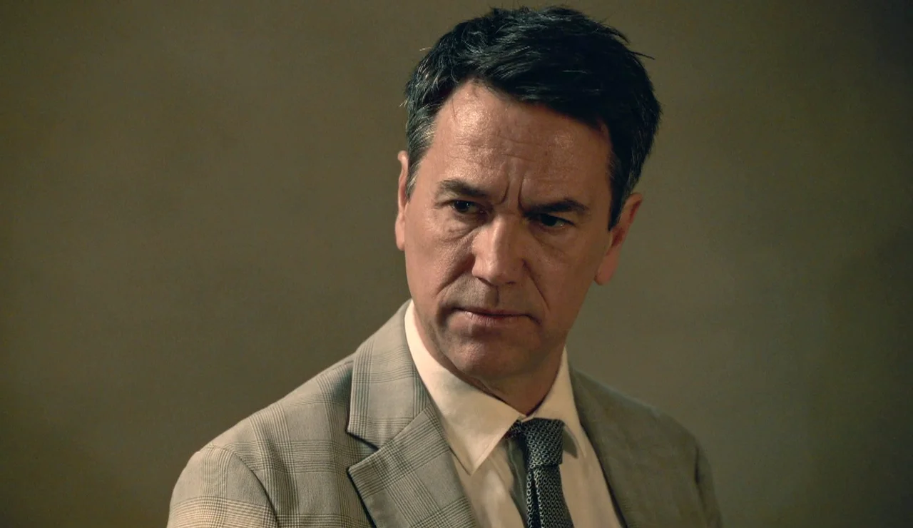 Gabriel vuelve a la cárcel para amenazar a Enriqueta: “Cuando salga quiero que se vaya con su hija muy lejos”