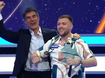 La gran remontada de Fernando llena de emoci&oacute;n La ruleta de la suerte noche