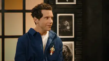 Mika confiesa sus problemas de infancia durante los ensayos: "He empezado a cantar porque tenía muchísimos problemas en la escuala" Mika confiesa sus problemas de infancia durante los ensayos: "He empezado a cantar porque tenía muchísimos problemas en la escuala"
