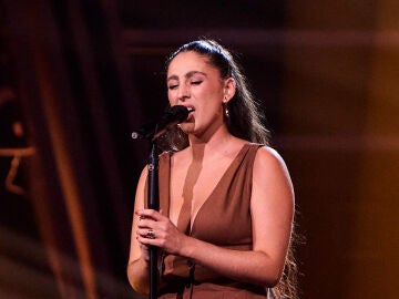 Cris, talent de La Voz 2025