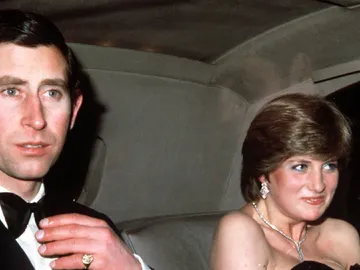 Carlos III y Diana de Gales, en 1981 Carlos III y Diana de Gales, en 1981