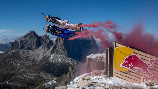 Ultimate Aerial Obstacle Course, la &uacute;ltima locura impulsada por Red Bull