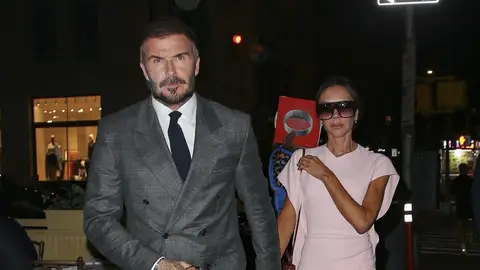 David Beckham y su mujer Victoria Beckham en octubre de 2025. David Beckham y su mujer Victoria Beckham en octubre de 2025.