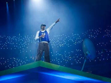 Bad Bunny y los argentinos Ca7riel y Paco Amoroso, triunfadores en los Latin Grammy