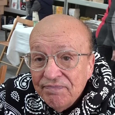 Rappel atendiendo a la prensa