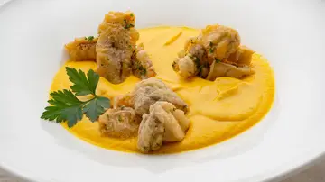 Crema de calabaza asada con setas, de Joseba Arguiñano: "El sabor concentrado hará que quede más rica" Crema de calabaza asada con setas, de Joseba Arguiñano: "El sabor concentrado hará que quede más rica"