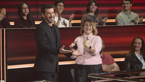 El inesperado talento de una enfermera en El 1%: “¿Las utilizas en la consulta?” El inesperado talento de una enfermera en El 1%: “¿Las utilizas en la consulta?”