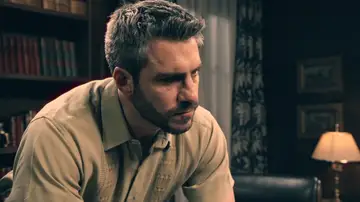 Andrés intenta poner en alerta a Damián sobre su primo Gabriel... ¡pero no le hace caso! Andrés intenta poner en alerta a Damián sobre su primo Gabriel... ¡pero no le hace caso!