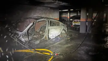 Un incendio en un garaje de Colmenar Viejo obliga a desalojar a 150 personas Un incendio en un garaje de Colmenar Viejo obliga a desalojar a 150 personas