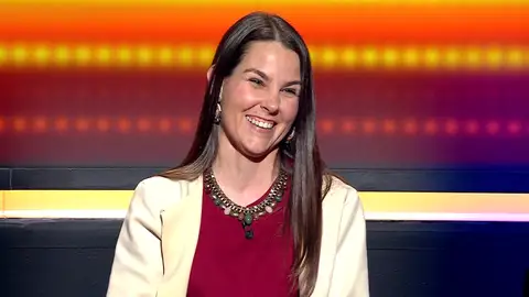 El chiste malo sobre culos de una concursante de El 1%: ¡se ríe hasta su padre! El chiste malo sobre culos de una concursante de El 1%: ¡se ríe hasta su padre!