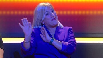 Angelines fascina en El 1% con el rincón erótico de su confitería: “Todo para chupar”