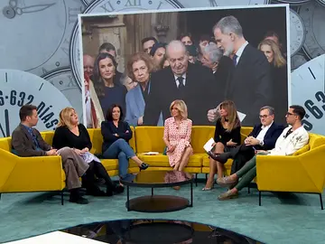 Almuerzo real, Felipe VI, emérito Juan Carlos, y Letizia Almuerzo real, Felipe VI, emérito Juan Carlos, y Letizia