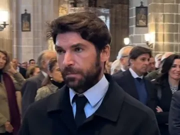 Cayetano Rivera junto a su hermano Fran Cayetano Rivera junto a su hermano Fran