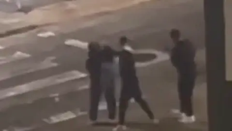 "Tengo miedo a salir a la calle", un año de silencio tras una brutal agresión en Ferrol "Tengo miedo a salir a la calle", un año de silencio tras una brutal agresión en Ferrol