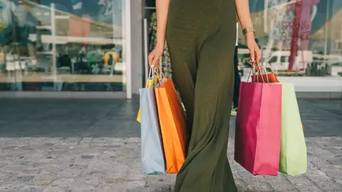 Mujer de compras Mujer de compras
