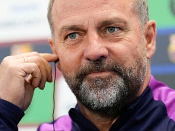 Hansi Flick en rueda de prensa