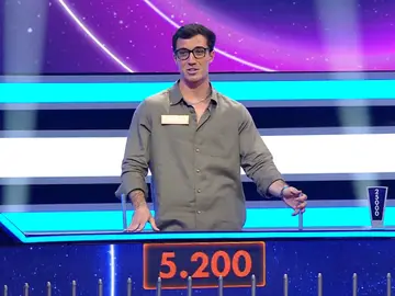 Borja, concursante de La ruleta de la suerte noche Borja, concursante de La ruleta de la suerte noche