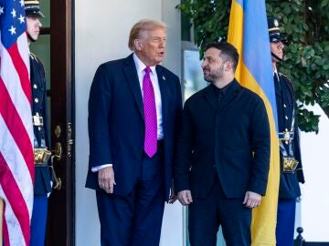 Imagen del presidente estadounidense, Donald Trump, y el presidente ucraniano, Volodímir Zelenski 