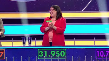 Alicia, concursante de La ruleta de la suerte noche Alicia, concursante de La ruleta de la suerte noche