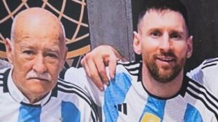 Leo Messi, junto a Omar Souto