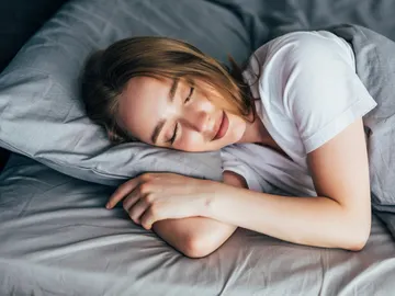 Mujer dormida Mujer dormida